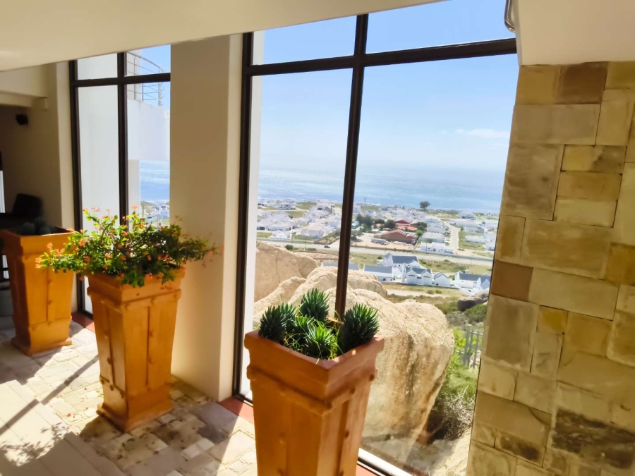 5 Bedroom Property for Sale in Blueberry Hill Western Cape
